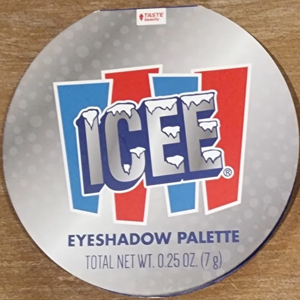 Taste beauty x ICEE eyeshadow palette NIB